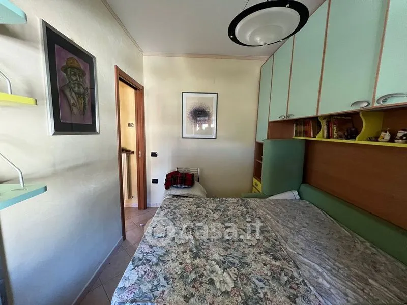Magamistoad - Rearranged Apartment with Balcony in Tito