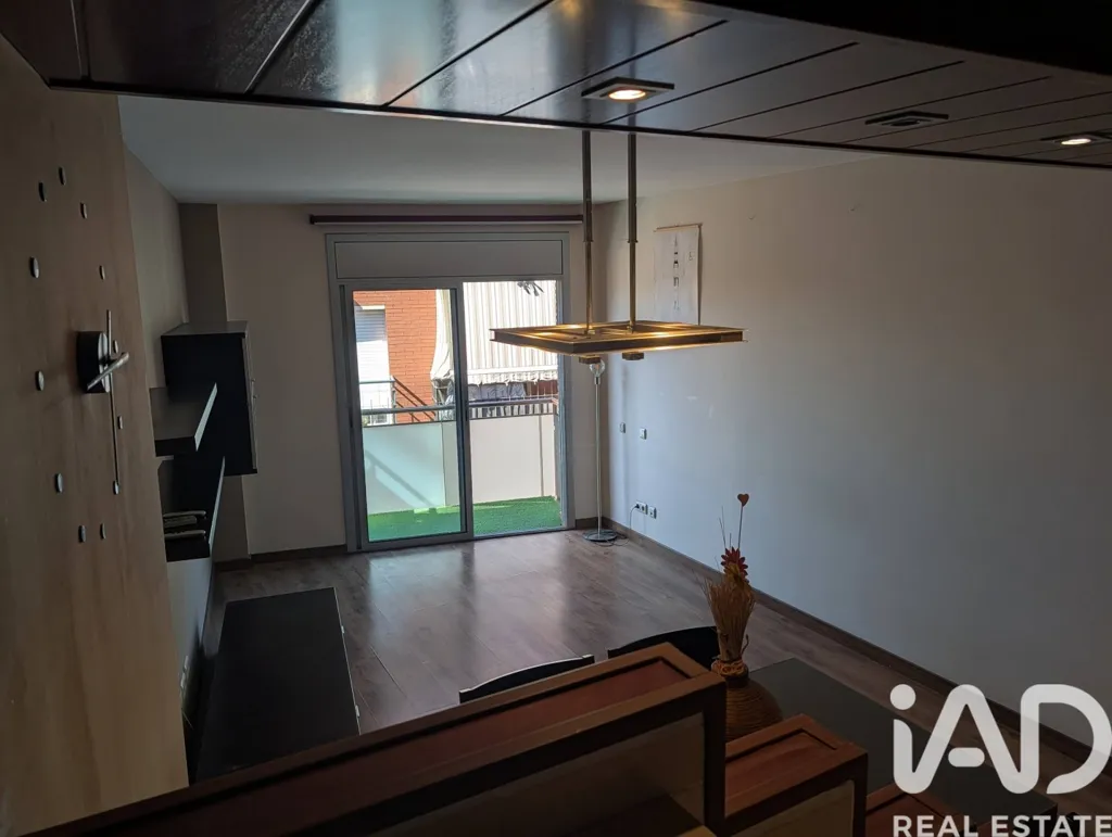 Elutuba - Duplex with EV Charging in Gavà Centre