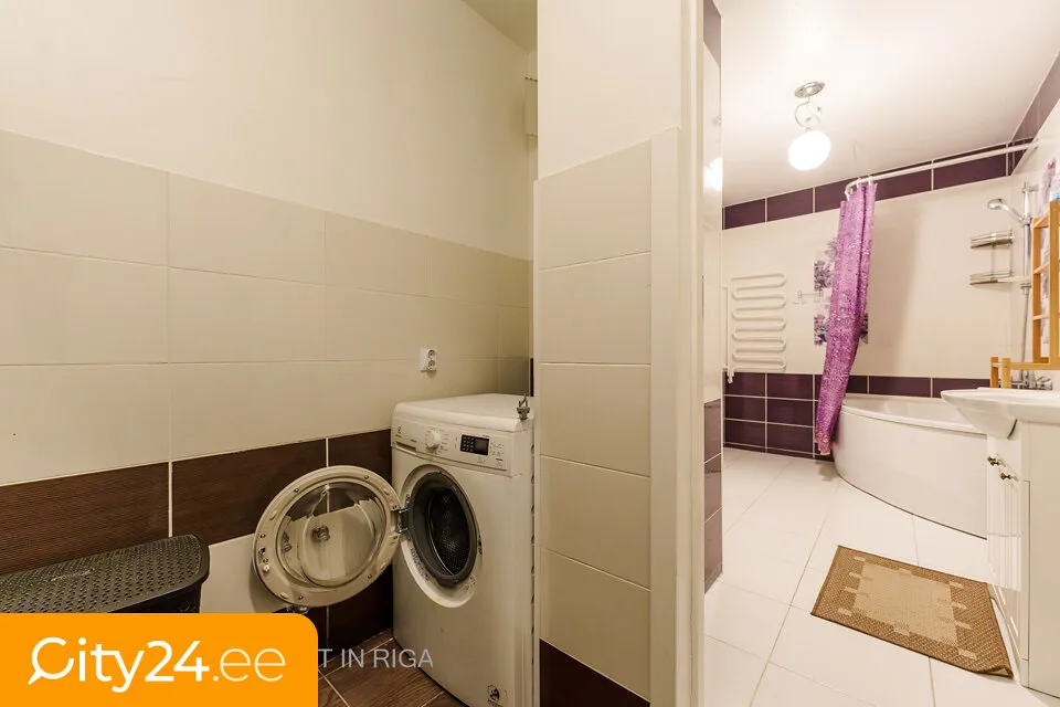 Bagni - 3-Bedroom Apartment in Riga Centre