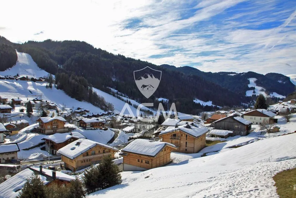 Triplex Flat with Mountain Views in Les Gets