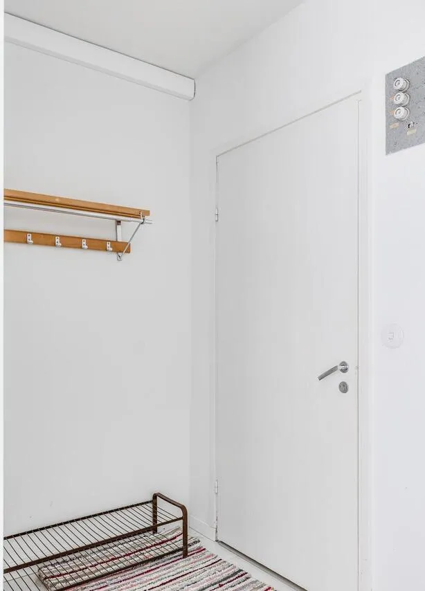 Toad - Efficient Studio Flat with Balcony in Koskela, Oulu