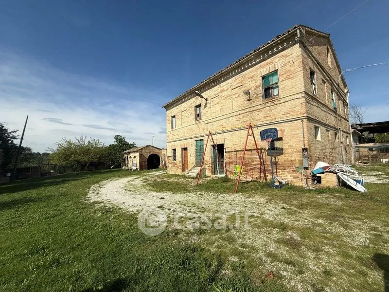Esterno - Rustic House with Potential in Corridonia