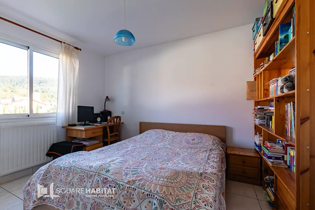 Chambres - Villa d'Architecte avec Terrain à Saint-Vallier