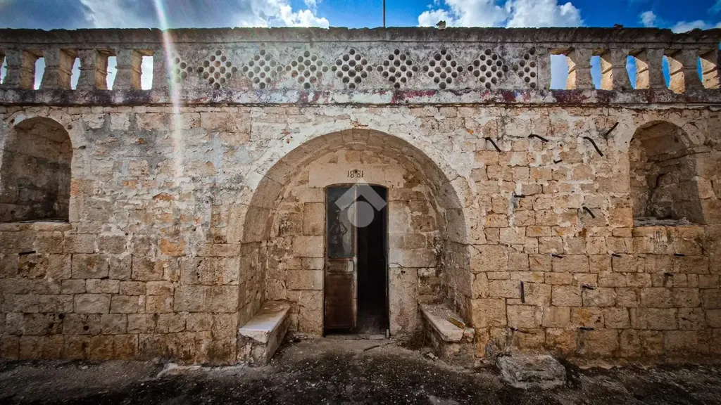 Aed - Traditional House with Garden in Carovigno