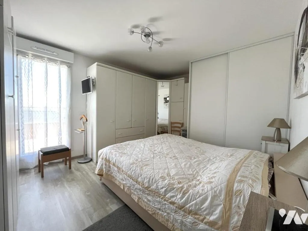 Magamistoad - Apartment with Large Terrace in Cormontreuil