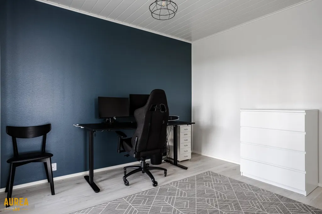 Office - Modern Apartment with Sea View in Oulu