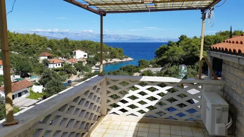 Terrasse - Family House with Sea View in Stari Grad