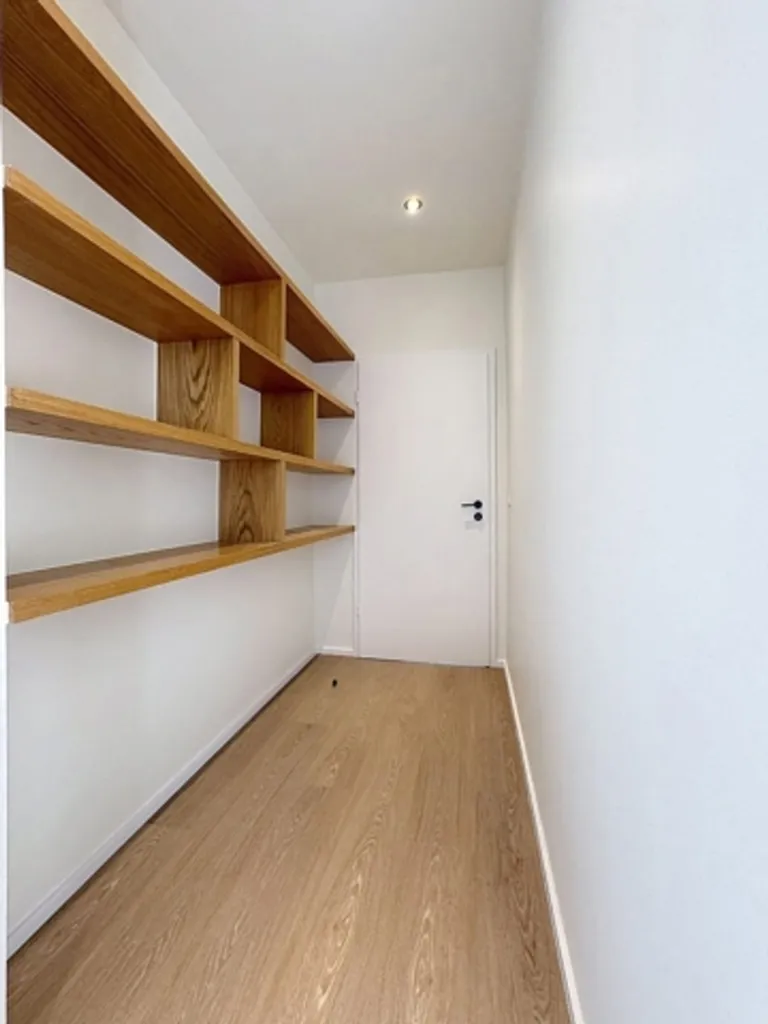 Pièces - Appartement de Standing avec Ascenseur à Bruxelles