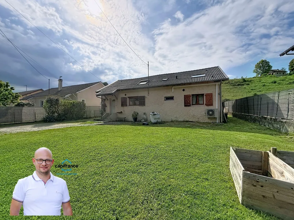 Aed - Spacious House with Garden in Saint-Béron