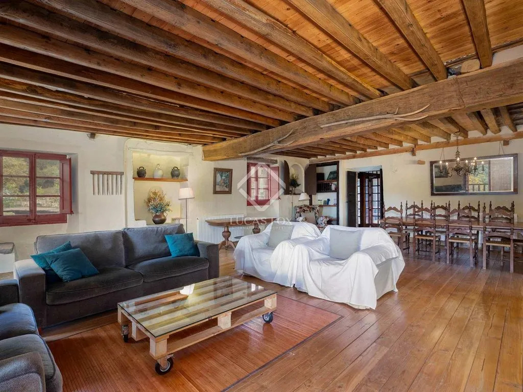 Soggiorno - Country House with Pool in Alta Garrotxa