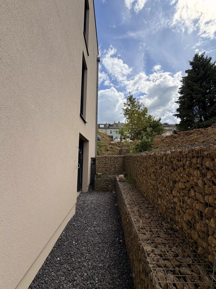Extérieur - Maison en Construction à Oberkorn avec Terrasse