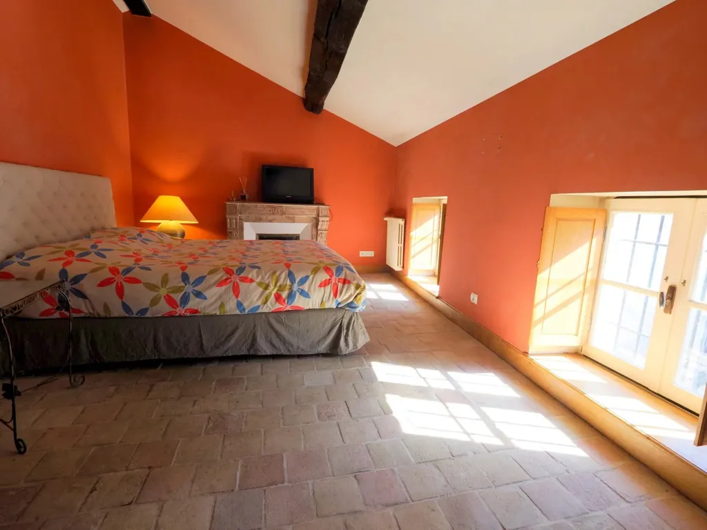 Magamistoad - Historic Maison with Pool in Tournus