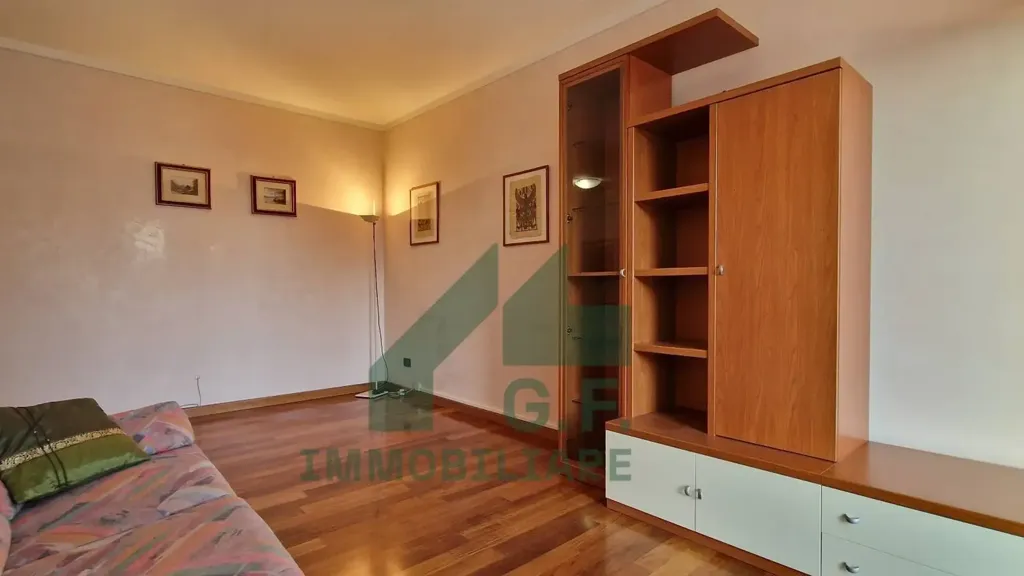 Séjour - Apartment with Terrace in Lanzago Centre