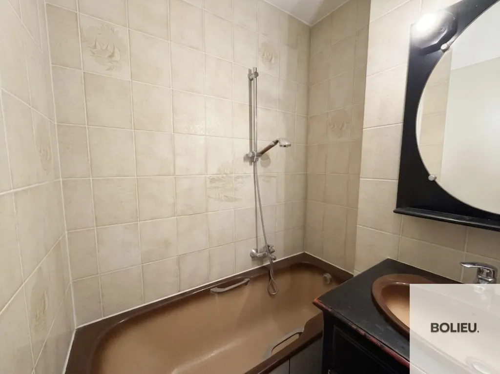 Bagni - Studio with Balcony in Annemasse