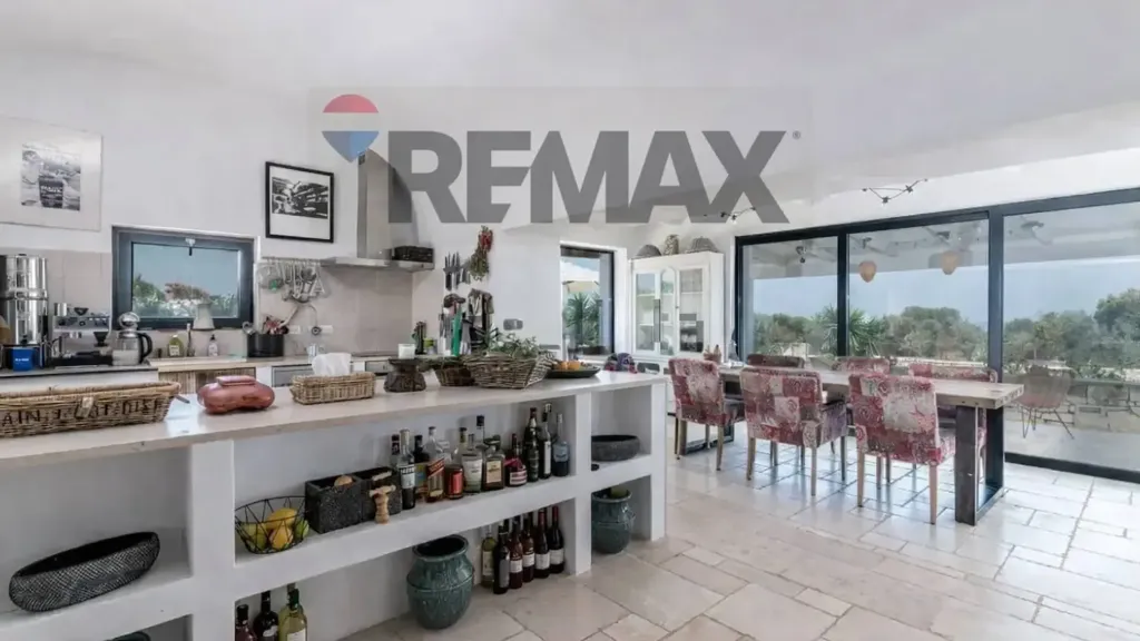 Cuisine - Villa with Pool and Sea View in Carovigno