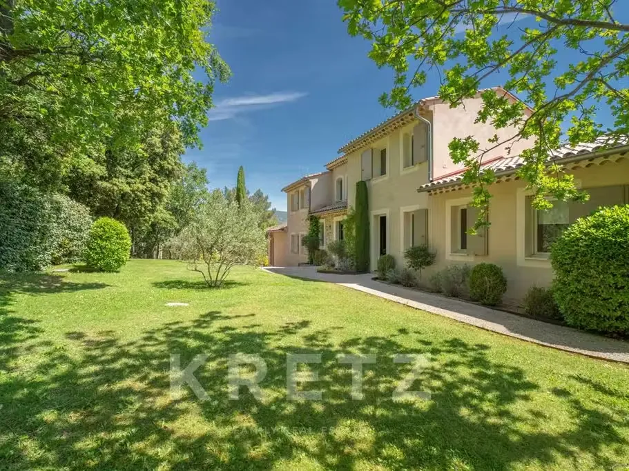 Jardin - Maison d'architecte avec vue panoramique à Saint-Saturnin-lès-Apt