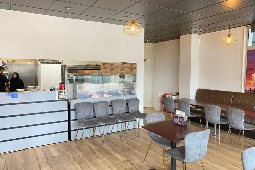 Toad - Occupied Restaurant Flat in Albertslund