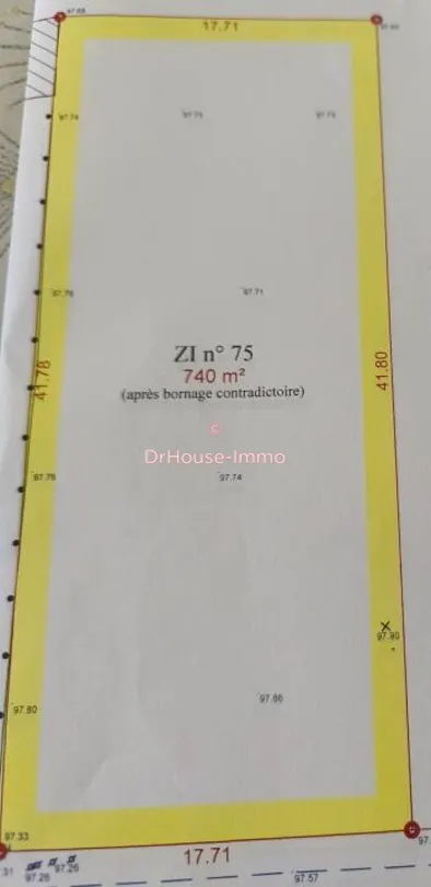 Plan - Terrain à Bâtir Calme avec 17.70m de Façade à Cuvilly