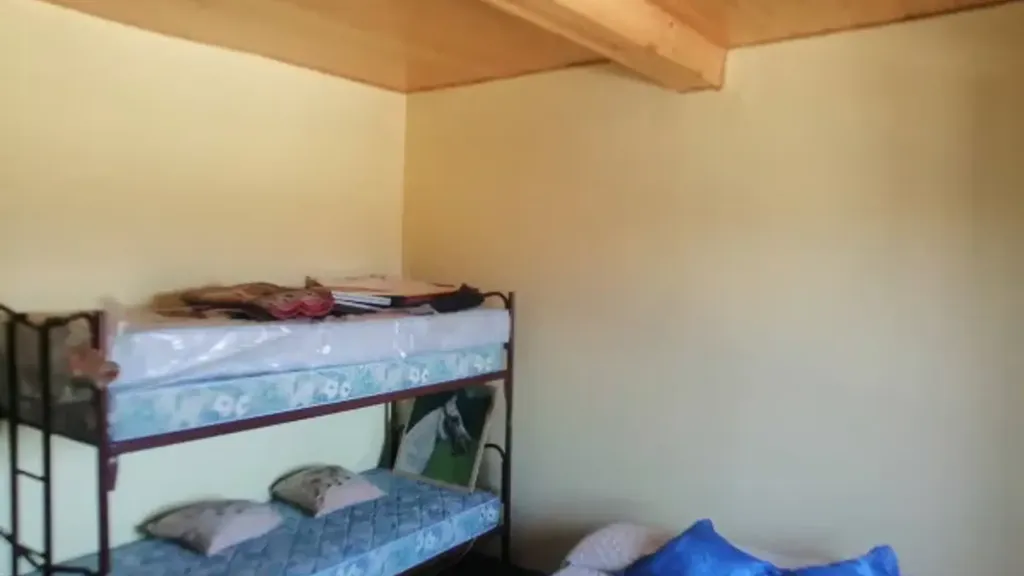 Magamistoad - Two-Bedroom Apartment with Balcony in Serramazzoni