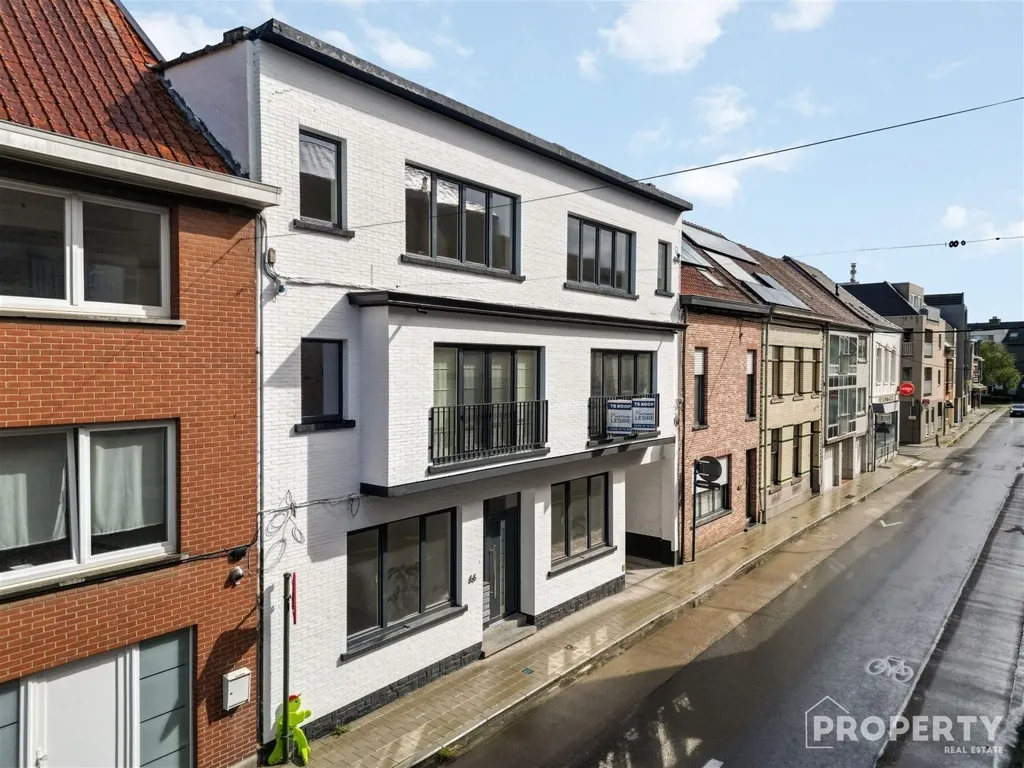 Välivaade - Fully Renovated Apartment with Terrace in Wevelgem