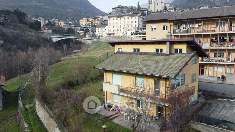 Extérieur - Mansard Attico with Private Garden in Chatillon