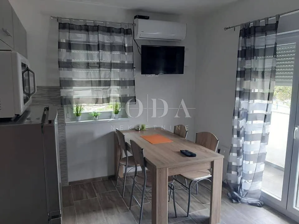 Salle à manger - Apartment Complex with Pool in Lukovo, Senj