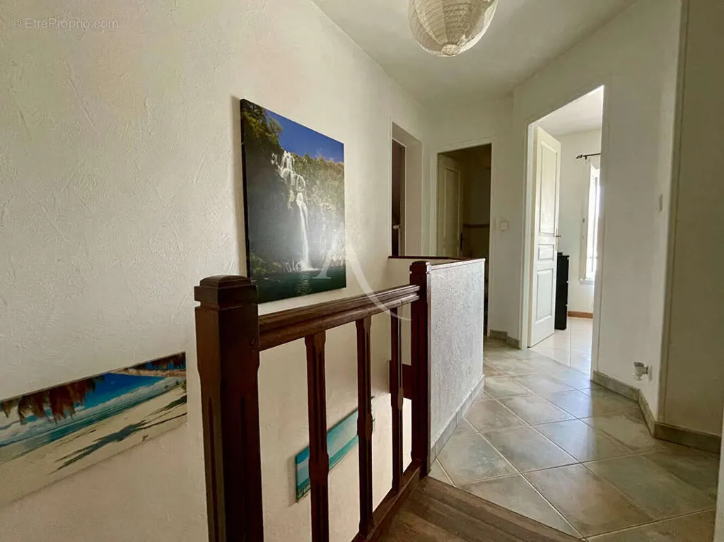 Entrée - Maison avec Piscine et Studio à Selles-sur-Cher