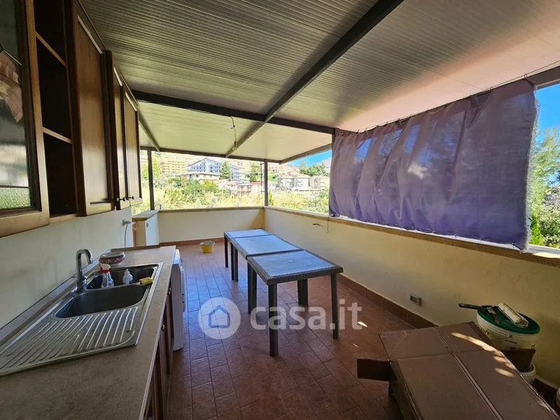 Terrasse - Rented Duplex with Terrace in Monreale