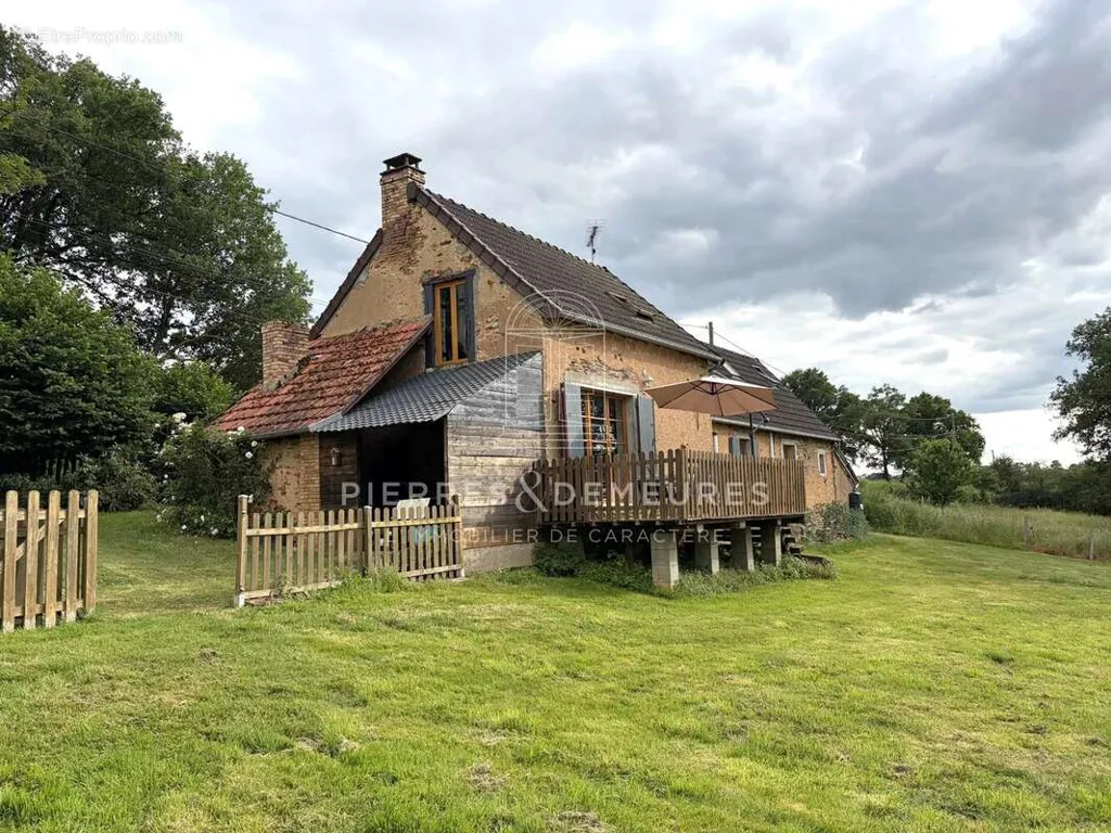 Esterno - Charming Longère with Garden in Boischaut