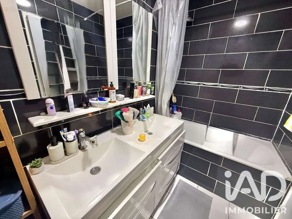 Bagni - Apartment with Balcony in Meaux