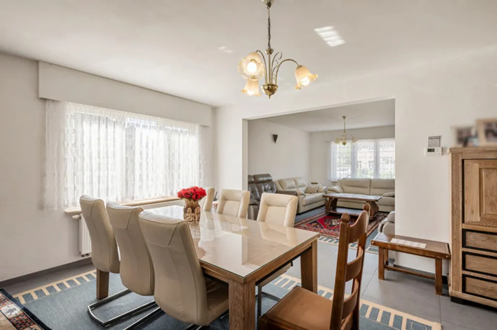 Söögituba - Spacious Apartment with Garden in Mol