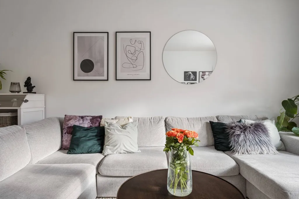 Soggiorno - Modern Flat with West-Facing Balcony in Örebro