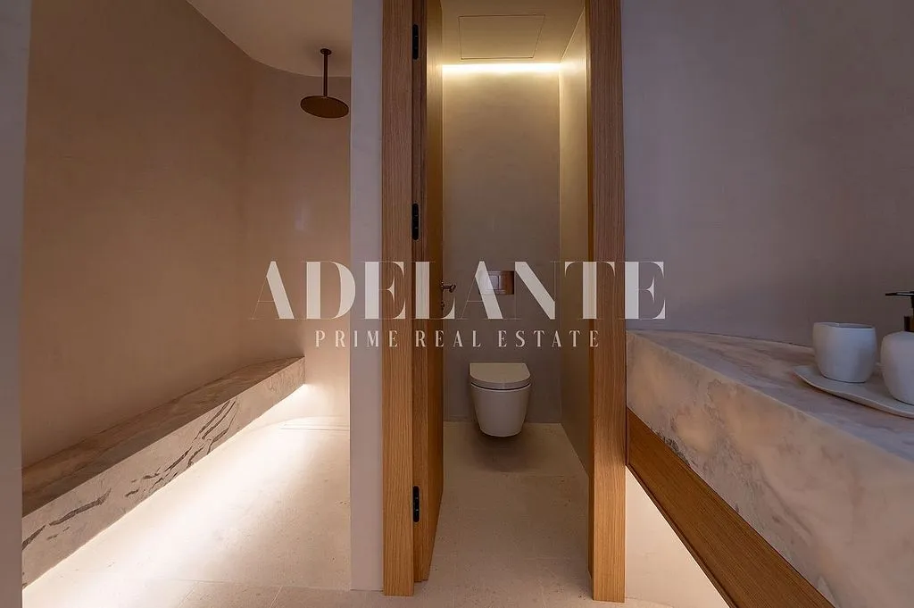 Vannitoad - Contemporary Flat with Botanical Gardens View in Madrid