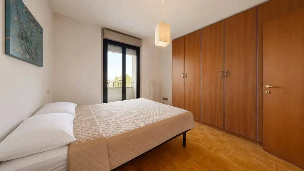 Camere da letto - Bright 2-Bedroom Apartment with Balcony in Milan