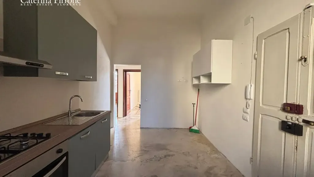 Cuisine - Rustic Townhouse with Balcony in Antella