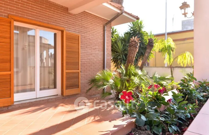Terrazza - Modern Villa with Garden in Torricella