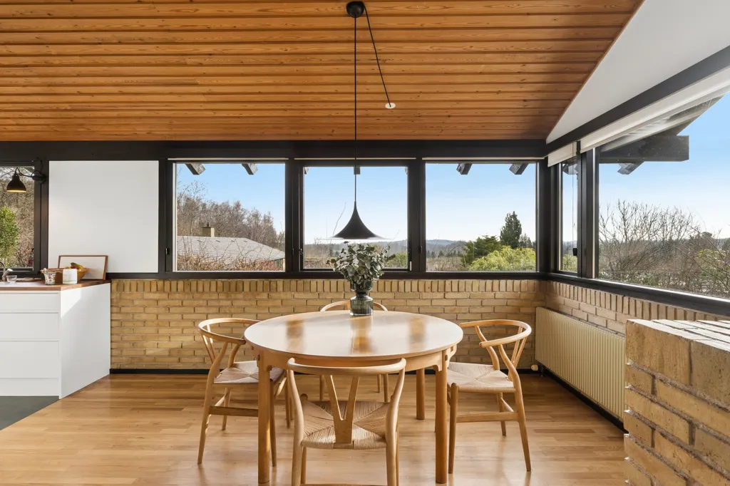 Dining Room - Architectural Villa with Unique View in Gl. Holte