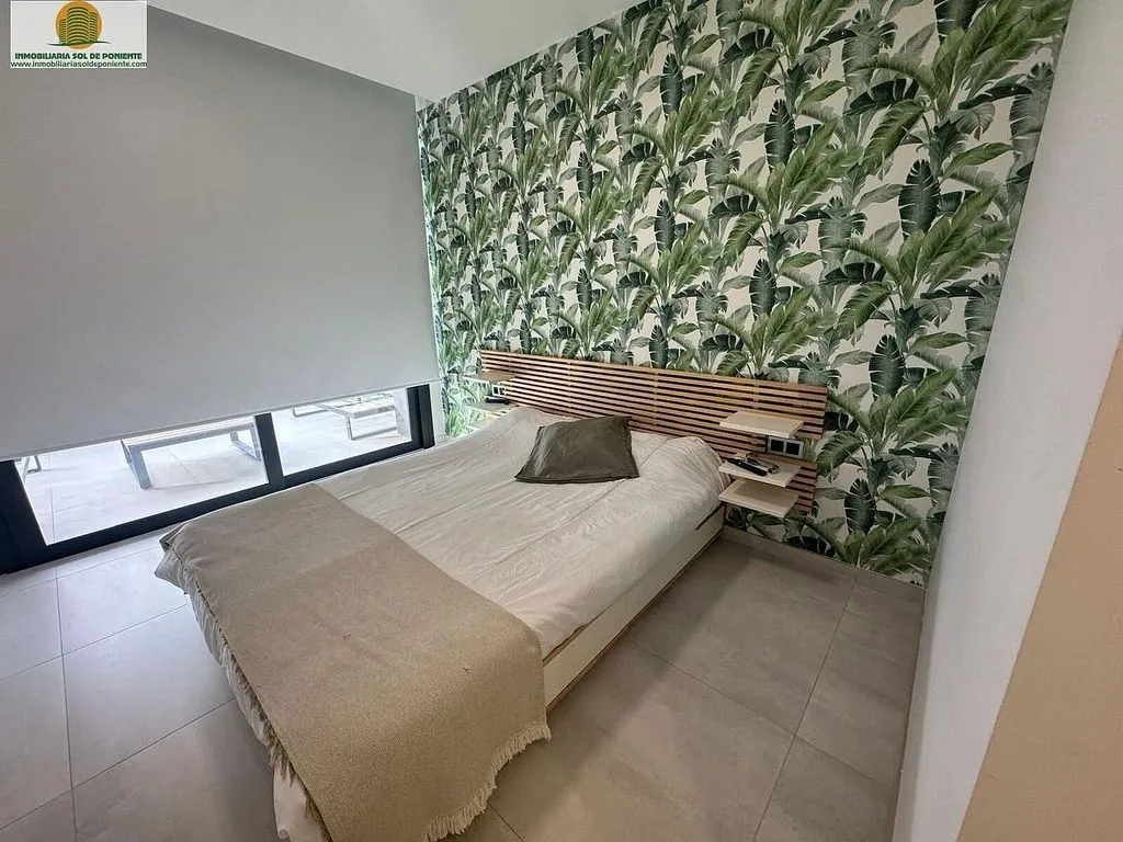 Magamistoad - Modern Apartment with Pool in Poniente Beach
