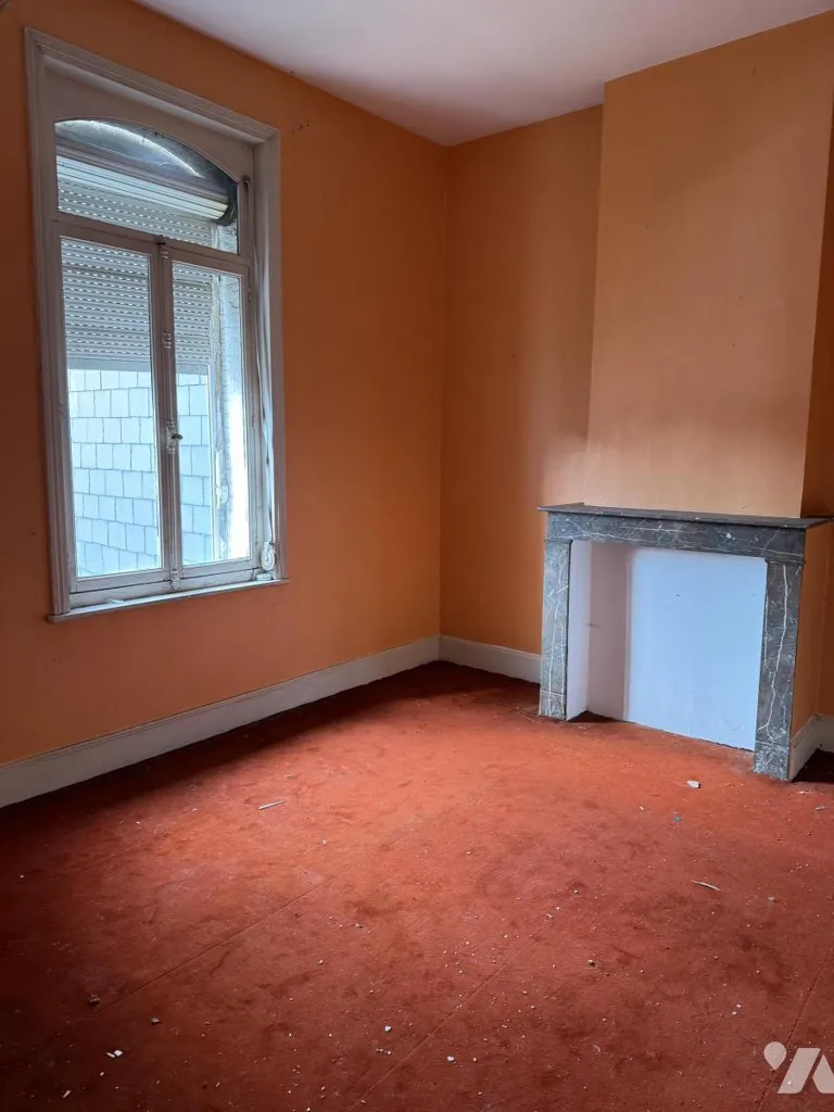 Toad - Semi-Individual House with Potential in Caudry
