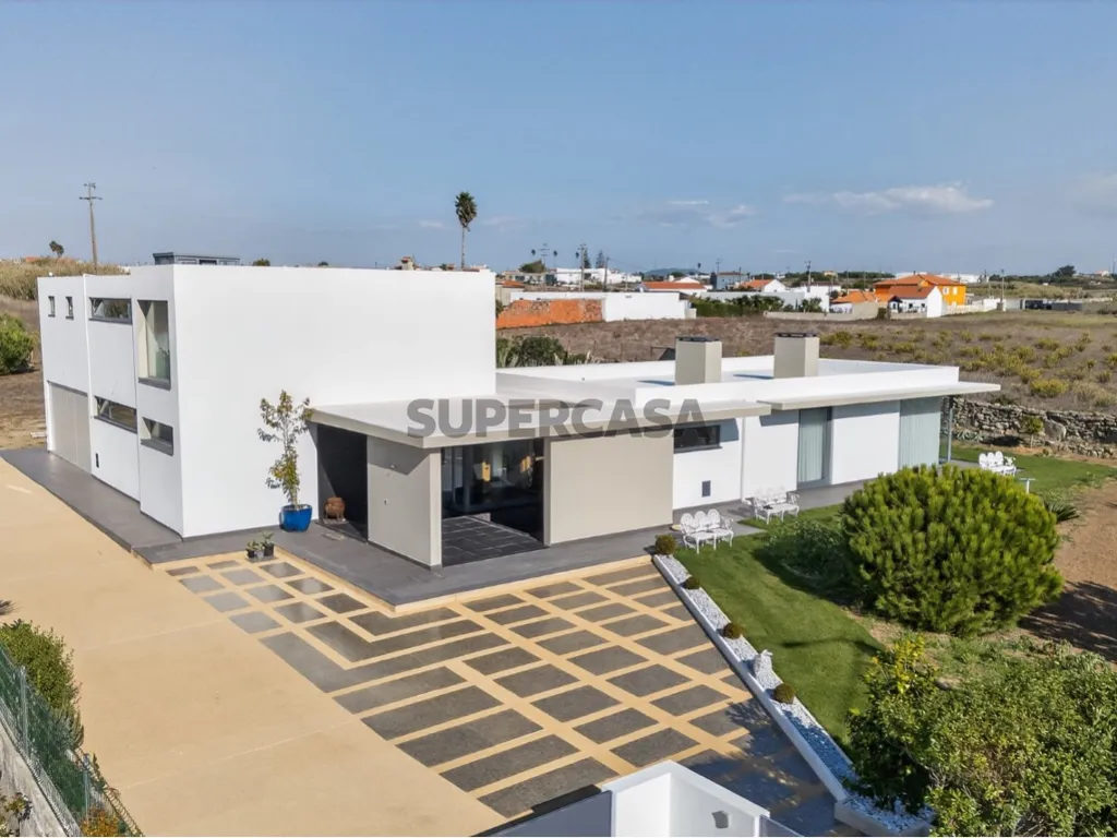 Luftaufnahme - Modern Villa with Industrial Design in Assafora