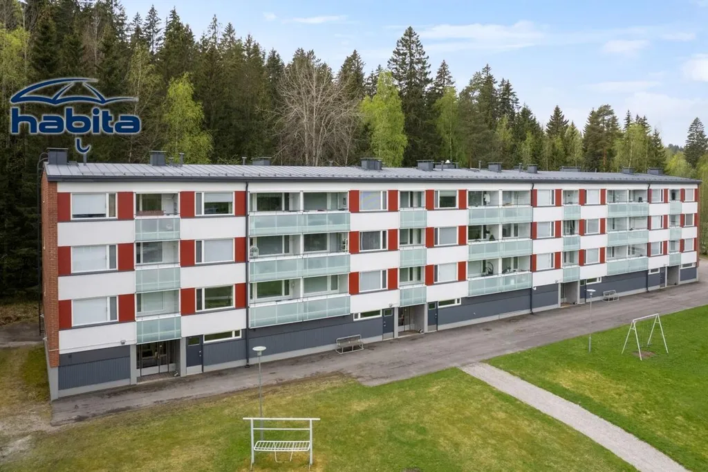 Välivaade - Spacious Triplex with Balcony in Kivimaan