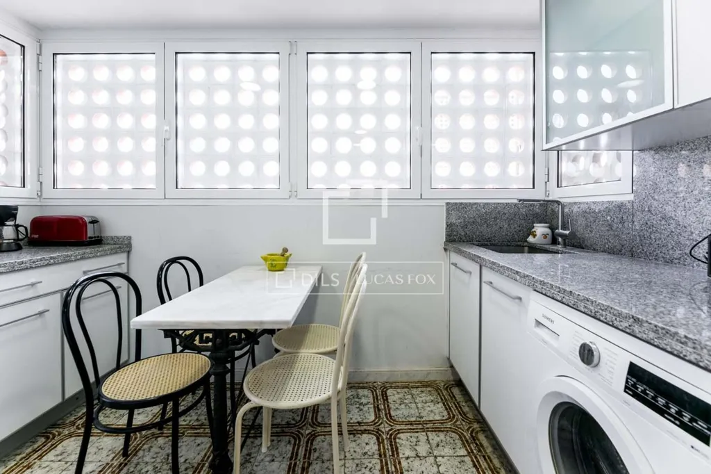 Cucina - Luxury Seafront Apartment in Castelldefels