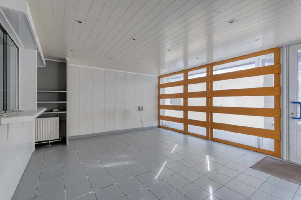 Entrée - Maison Commerciale avec Terrasse au Centre d'Affligem