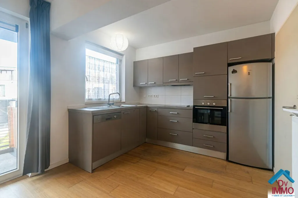 Köök - 1-Bedroom Apartment with Terrace in Forest