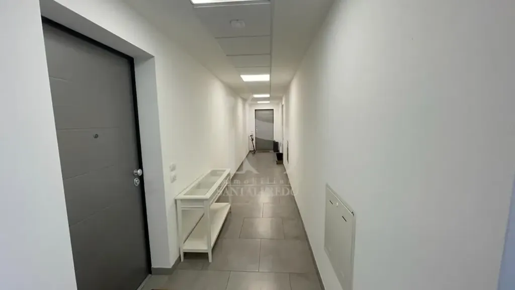 Entrée - Furnished Flat with Balcony in Milan Bovisa