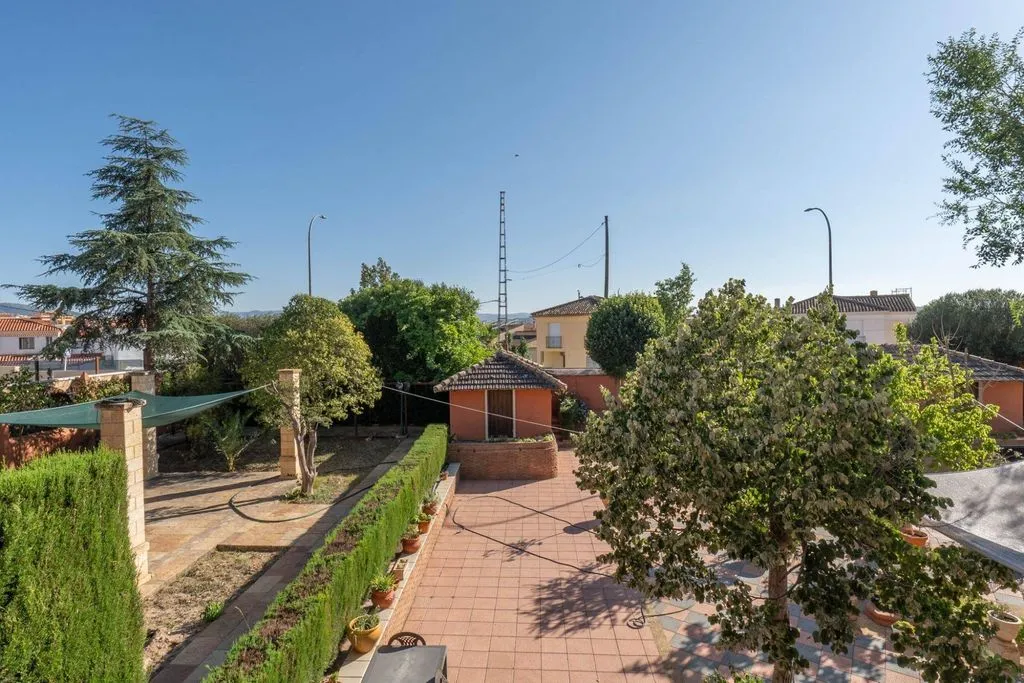 Garden - Historic Palatial House with Pool in Ogíjares