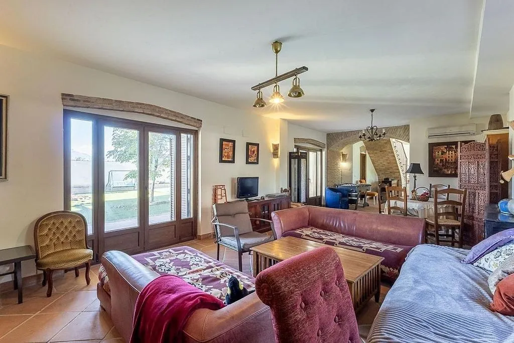 Séjour - Chalet with Pool and Terrace in Atarfe