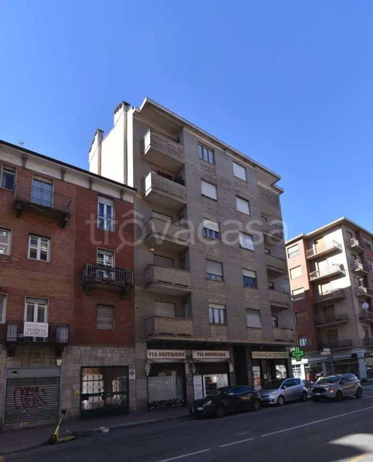 Esterno - Multi-Unit Building with Shops in Moncalieri