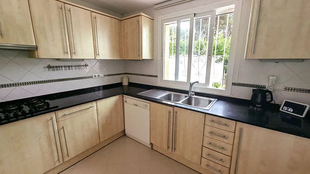 Cuisine - Chalet with Sea View and Pool in Jávea