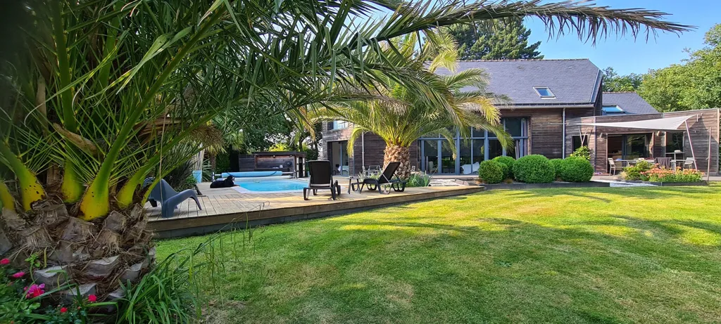 Aed - Architect-Designed House with Pool near Plœmel